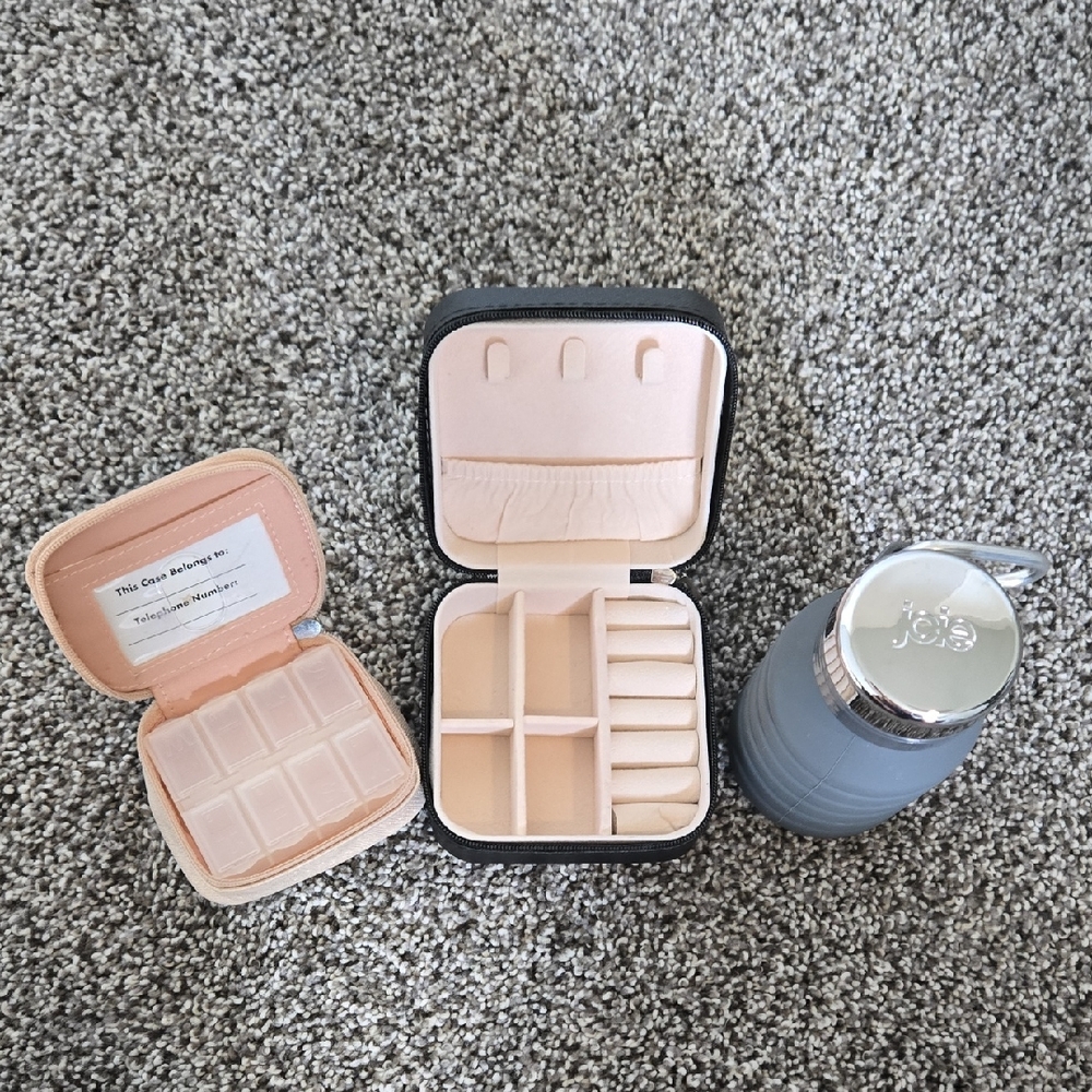 Jewelry/Pill Organizer And Travel Water Bottle Set